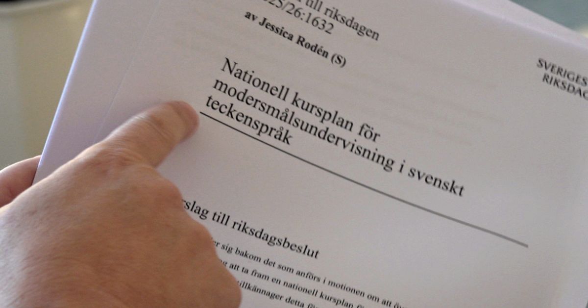 Motion till riksdagen: Gör en kursplan i teckenspråk som modersmål