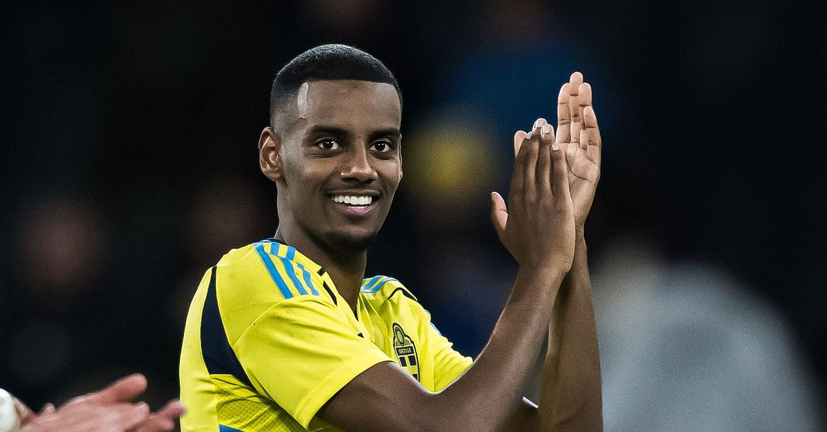 Alexander Isak f&aring;r Guldbollen: &rdquo;En otrolig bonus&rdquo;