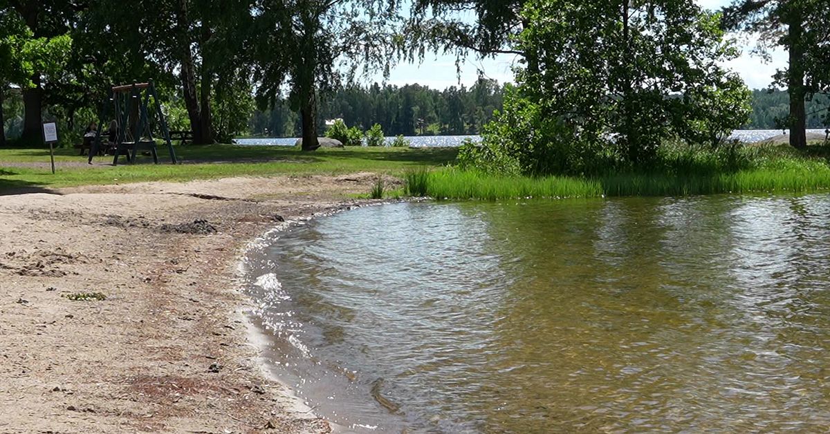 Fem&aring;rig pojkes tillst&aring;nd mer stabilt efter drunkningsolyckan i Nykvarn