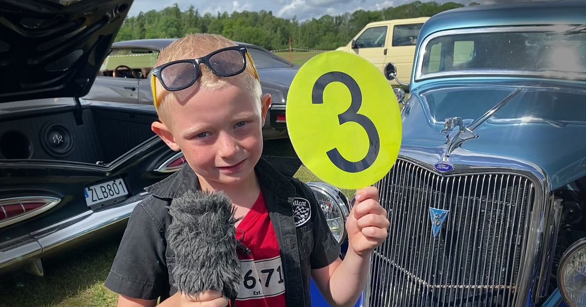 Lucas, 7, sätter betyg på jänkarna på Summer meet