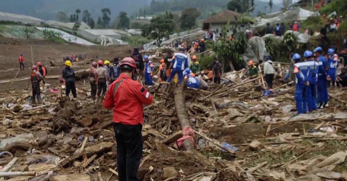 D&ouml;dligt jordskred i Indonesien &ndash; flera personer saknas