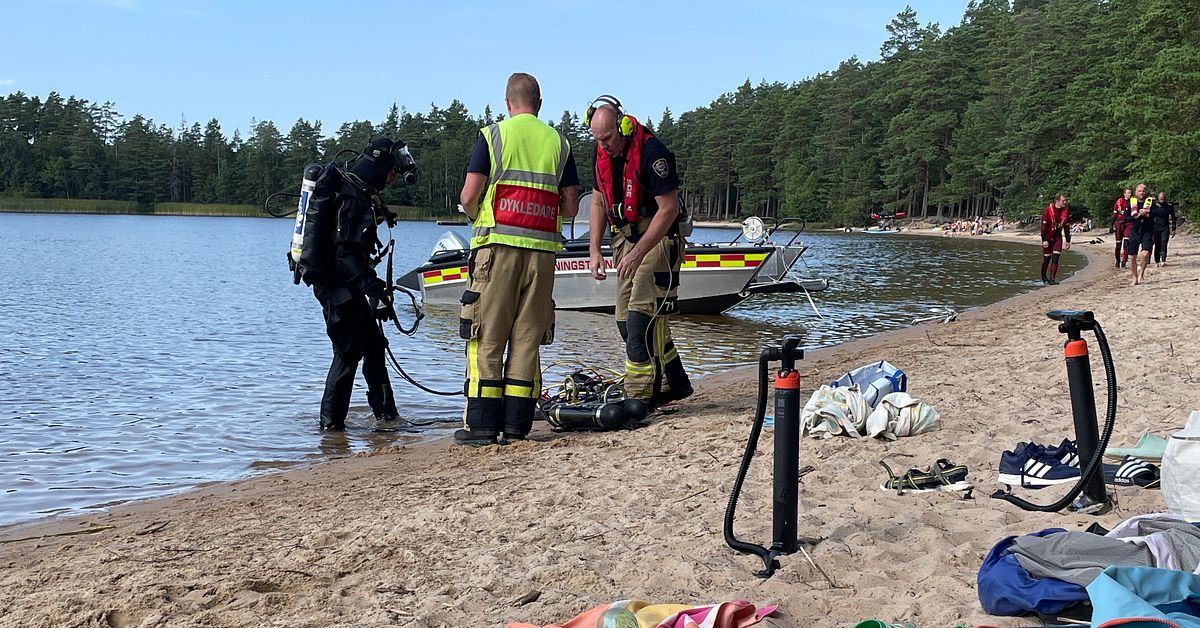 Efter stor r&auml;ddningsaktion &ndash; person upplockad ur vattnet