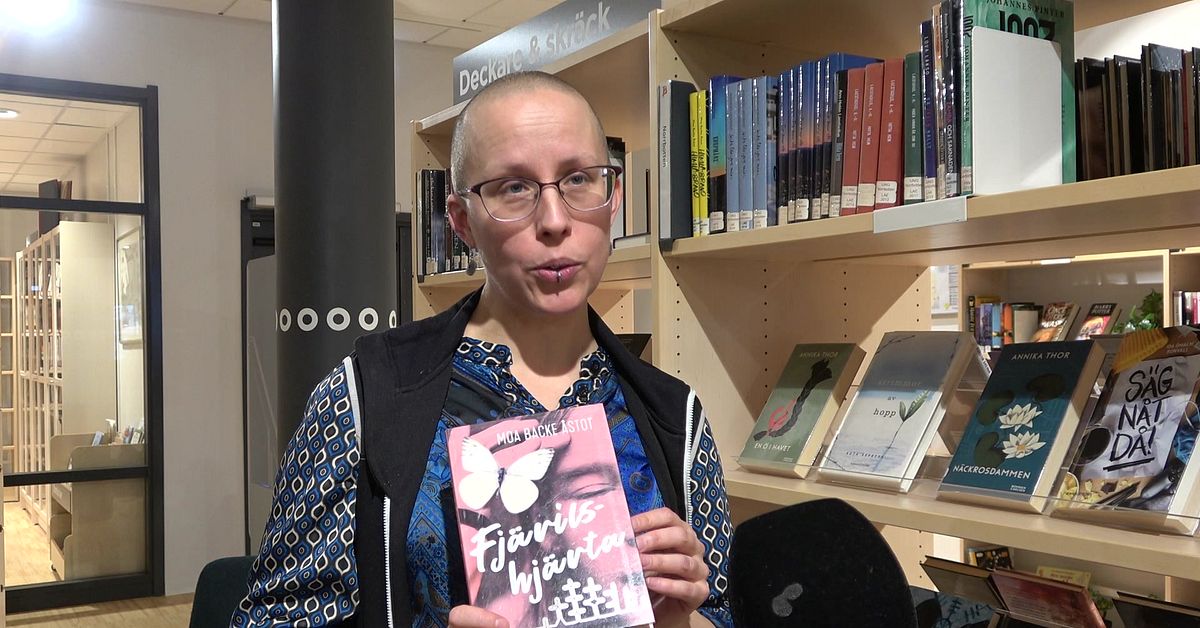 Boktips till ungdomar – bibliotekarien har en favorit | SVT Nyheter