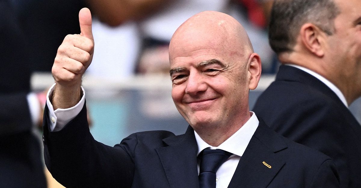 Gianni Infantino &ouml;ppnar f&ouml;r 64 lag i VM 2030