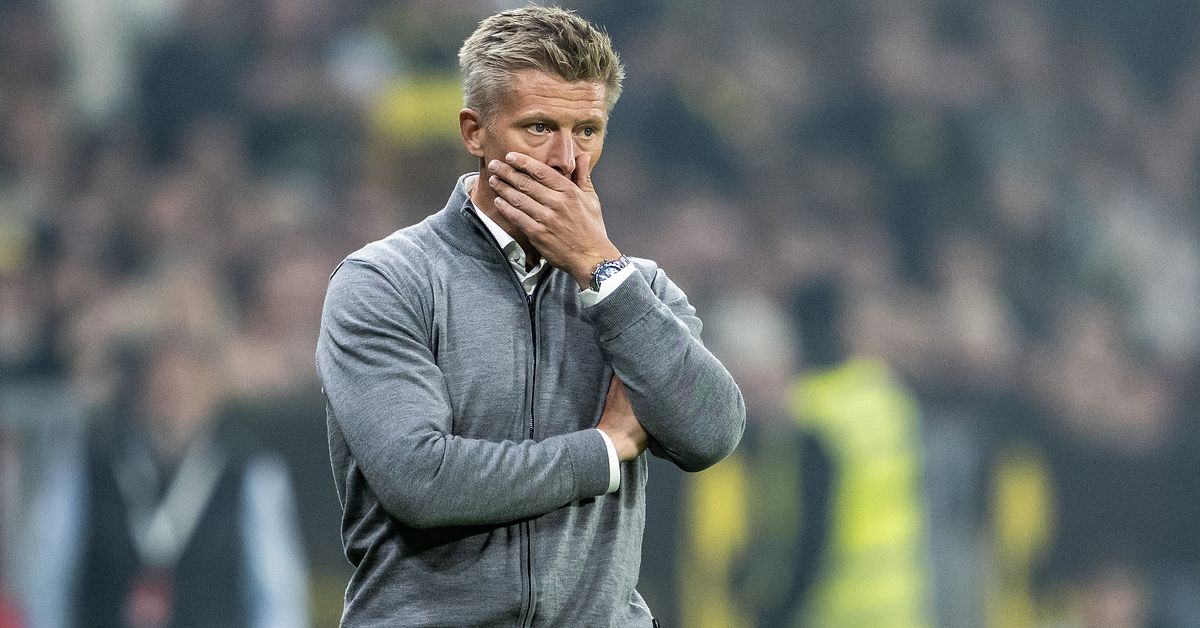 AIK sparkar tr&auml;naren Mikkjal Thomassen