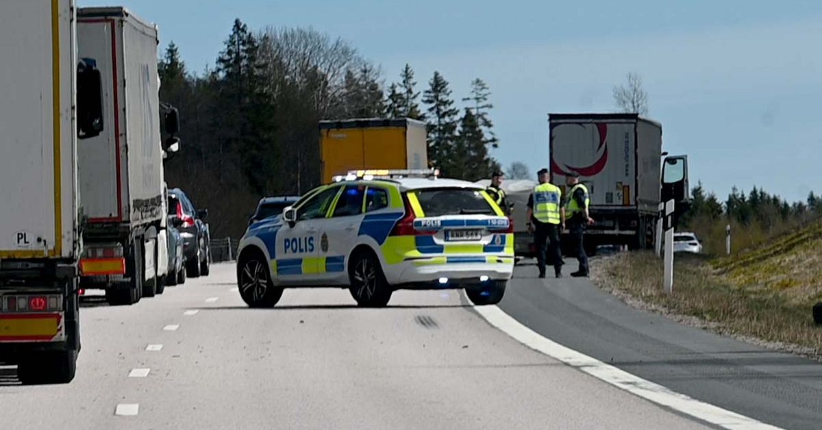 Man d&ouml;d efter trafikolycka utanf&ouml;r Ulricehamn