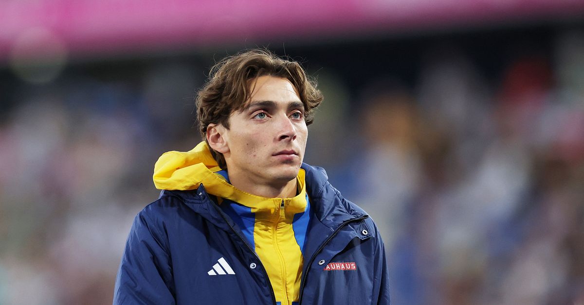 Armand Duplantis st&auml;ller in hela inomhuss&auml;songen 2027