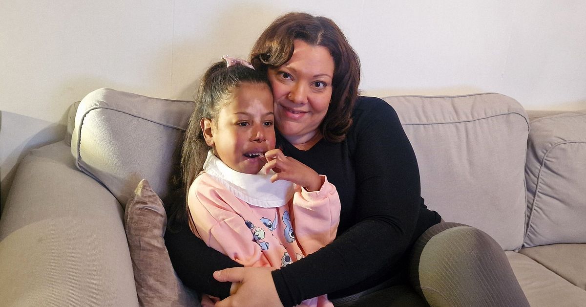 6-åriga Janiyah i Piteå föddes med enkammarhjärta – har  överlevt mot alla odds