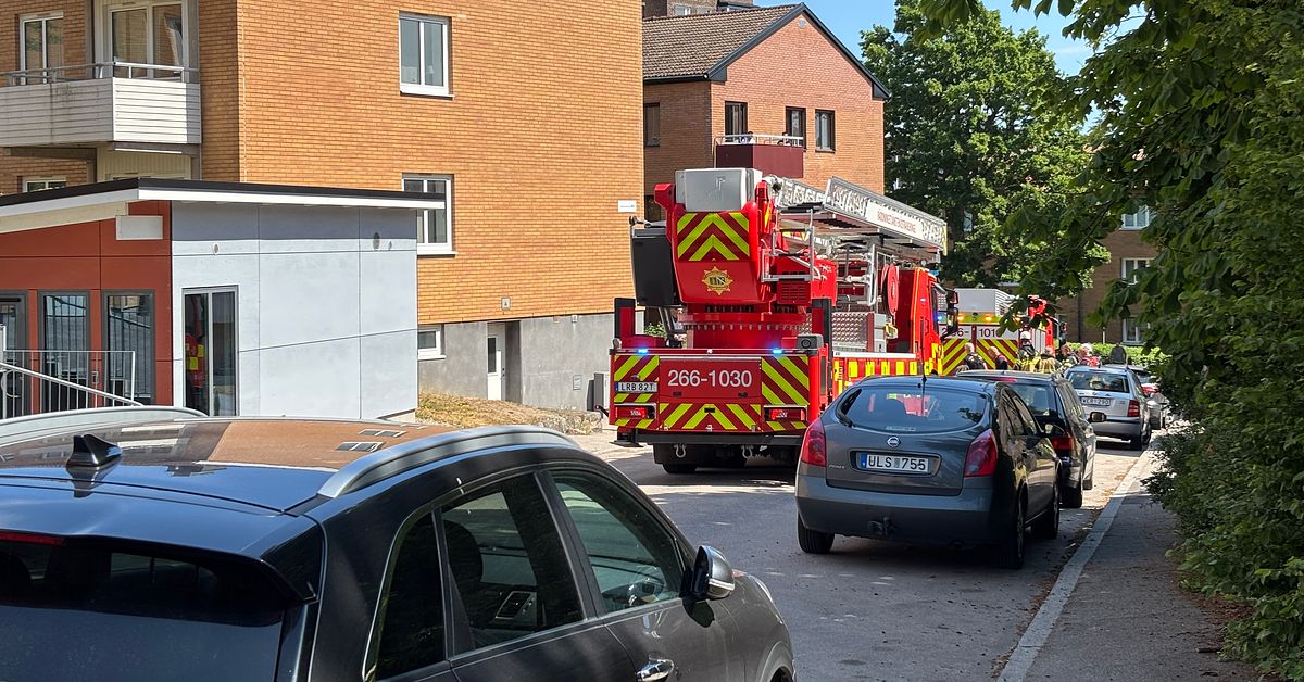 L&auml;genhetsbrand i Karlskrona &ndash; tv&aring; personer evakuerades