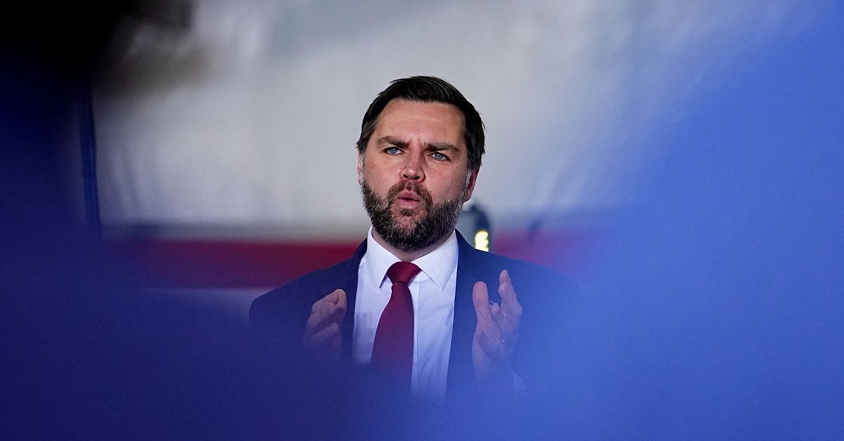 Vance: Iranattack leder inte till utdraget krig