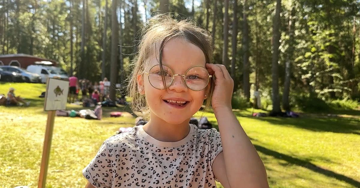 Saga, 8, hj&auml;lte n&auml;r l&auml;gerledare fick allergichock