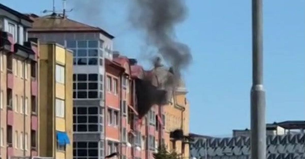Kraftig brand p&aring; balkong i centrala Karlstad