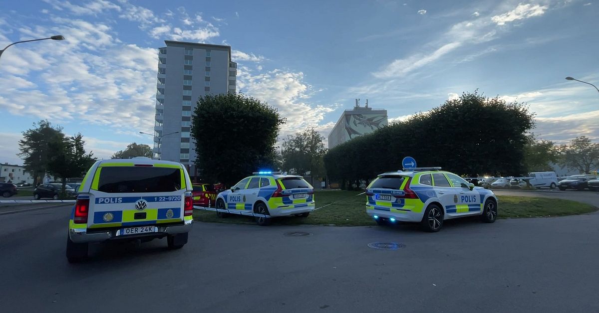 Branden i Orrholmsgaraget i Karlstad släckt