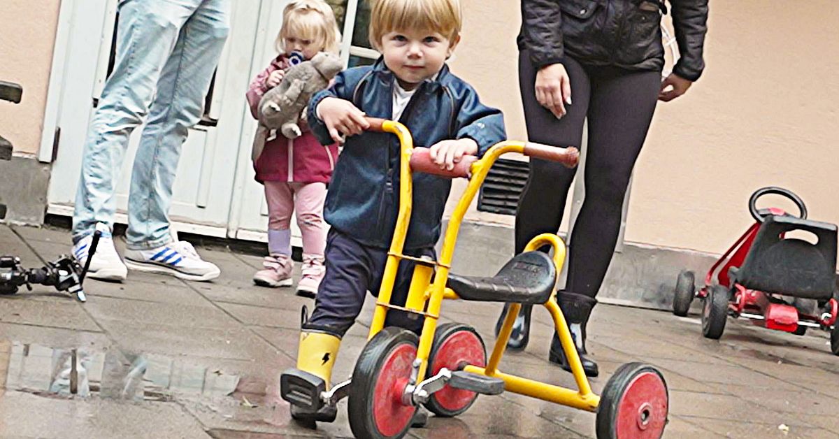 För få barn i Stockholm – ettårige Maximilian kan tvingas byta förskola