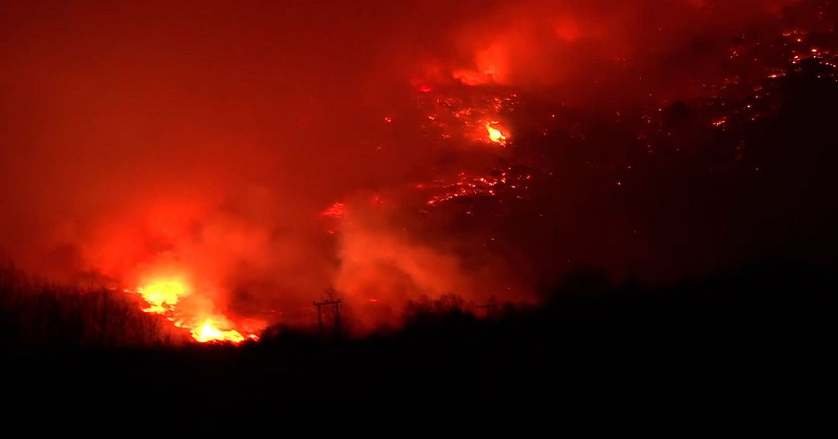 Stor markbrand i Norge &ndash; &ouml;ver 40 evakuerade