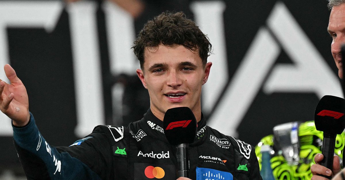 Lando Norris världsmästare i formel 1 – höll undan i sista racet