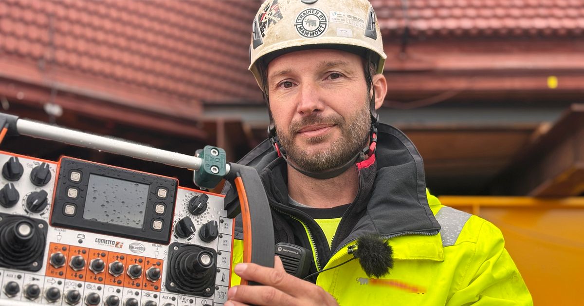 Kyrkans färd genom Kiruna styrs som en radiostyrd bil
