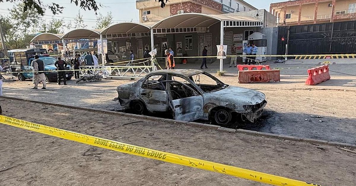 Bilbomb vid domstol i Islamabad i Pakistan – flera dödade