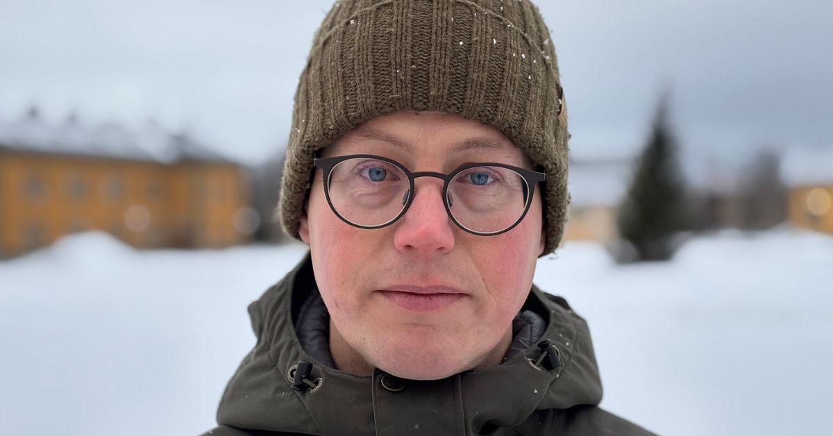 Larm och v&auml;ktare p&aring; skola i Str&ouml;msunds kommun efter d&ouml;dshot mot rektor