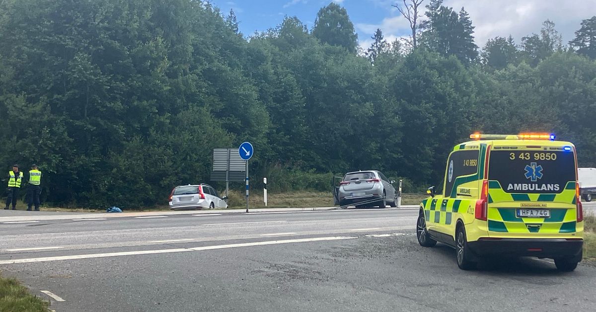 Krock p&aring; v&auml;g 40 &ndash; stopp i norrg&aring;ende riktning