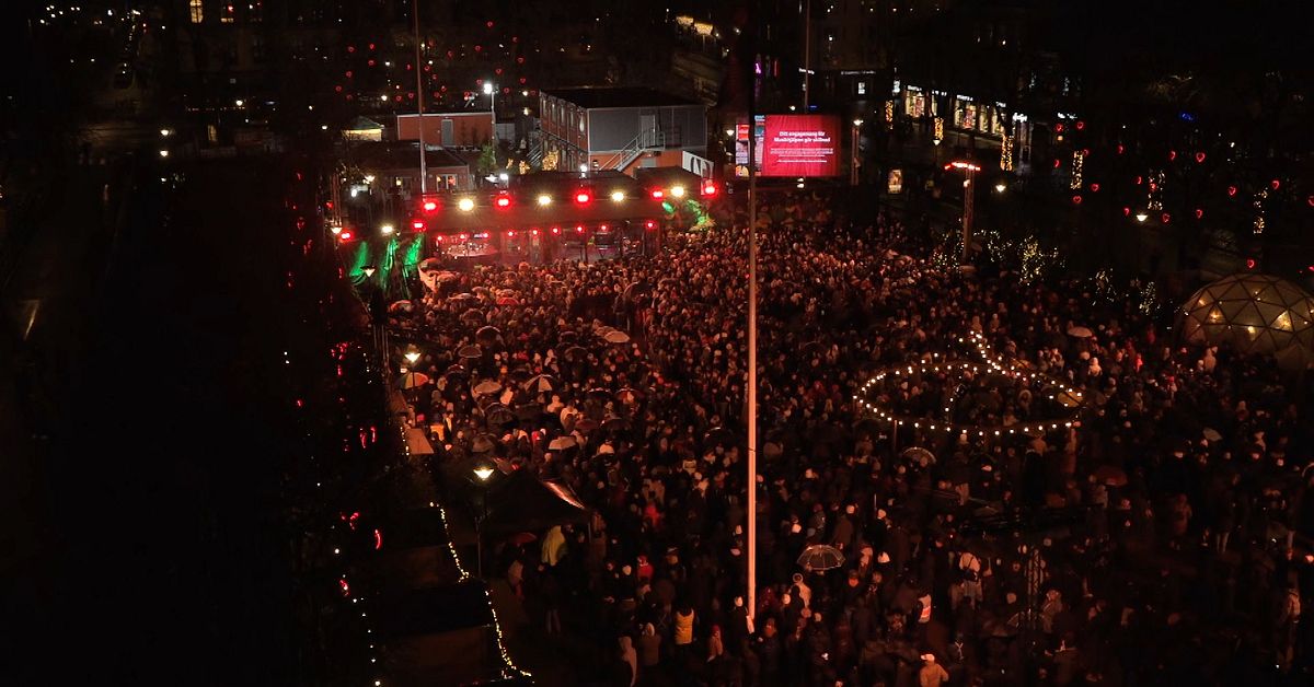 Nu är Musikhjälpen 2025 igång – programledarna inlåsta och festen igång