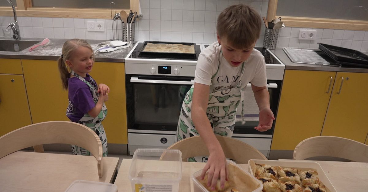 Elever i Oxelösund bakar inför Finlands självständighetsdag