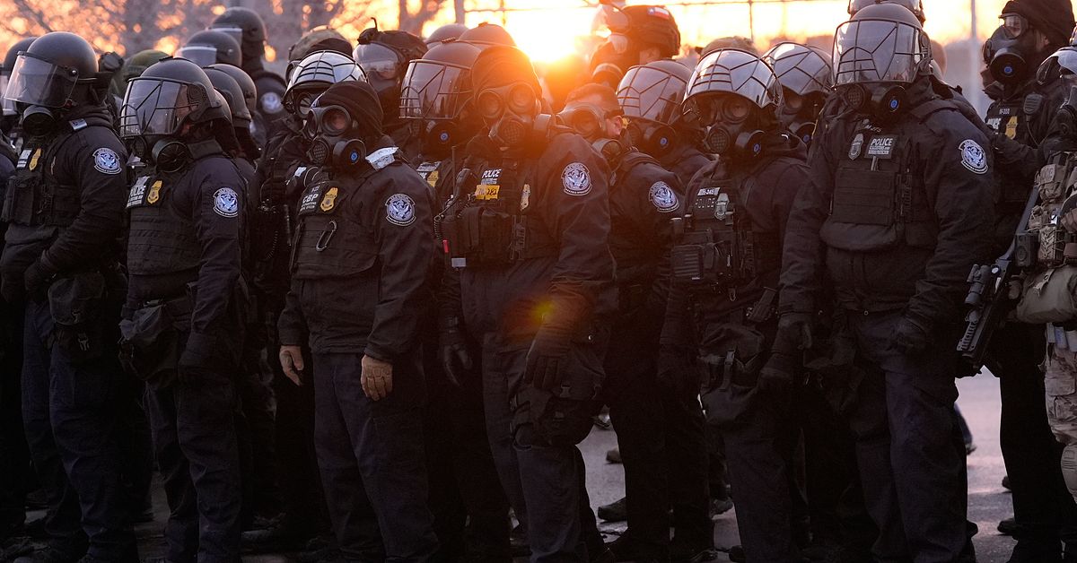 K&auml;llor: Pentagon rustar 1&nbsp;500 soldater till Minnesota