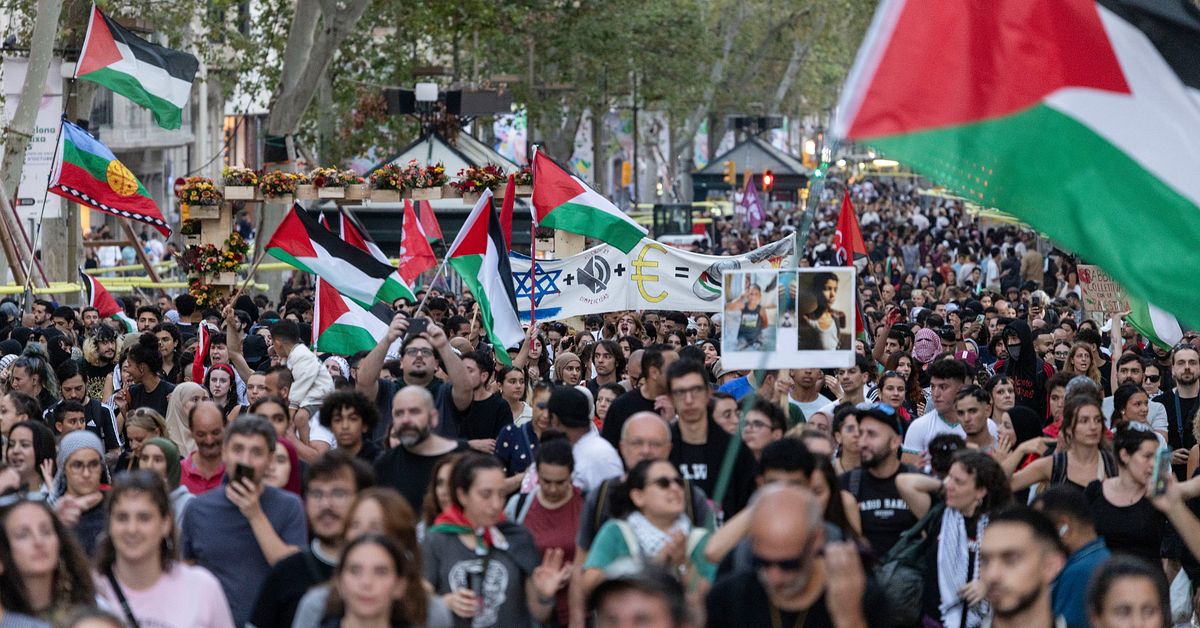 Stora Gazaprotester runt om i världen – 500 gripna i London