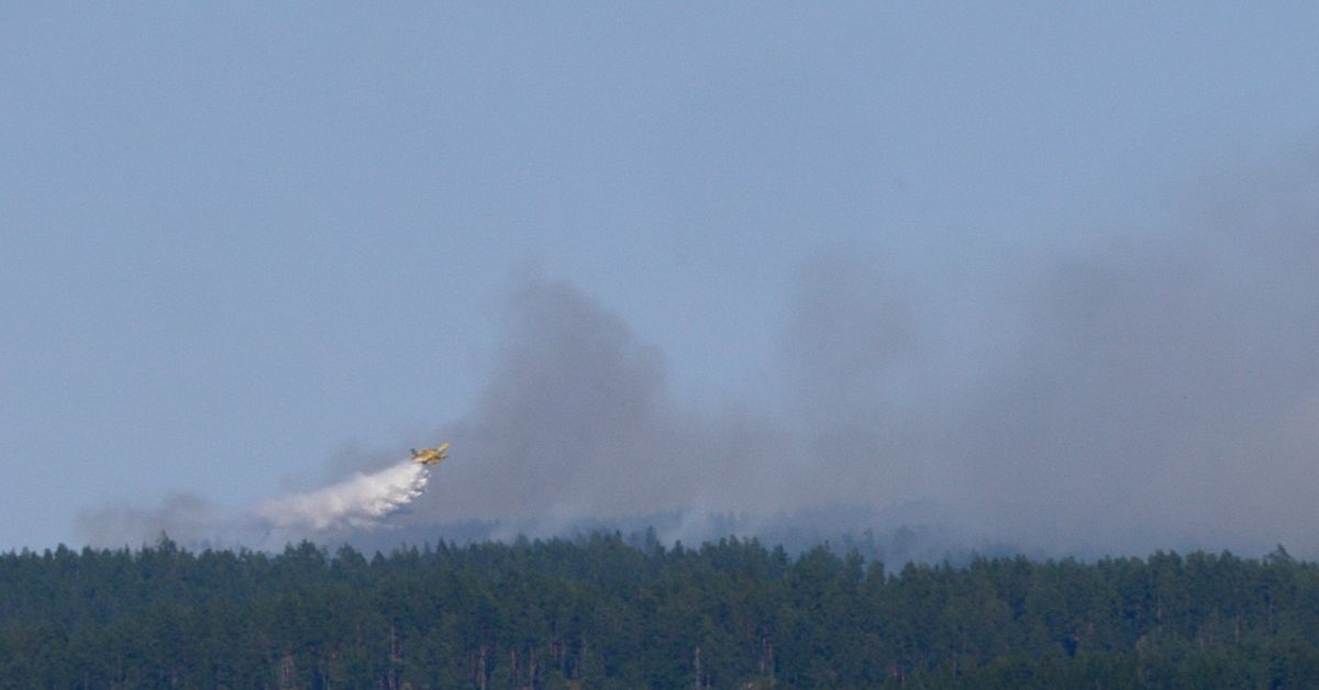 Ny skogsbrand i Boxholm: &rdquo;Kommer bevaka under natten&rdquo;