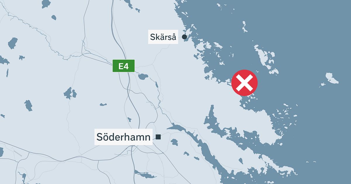 Skridsko&aring;kare fastnade p&aring; isflak utanf&ouml;r S&ouml;derhamn &ndash; r&auml;ddades av helikopter