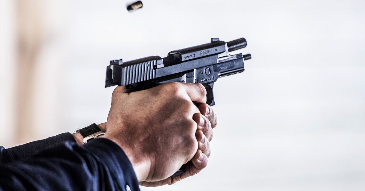 Efter vådaskottet i polishuset: Polisen kan få löneavdrag