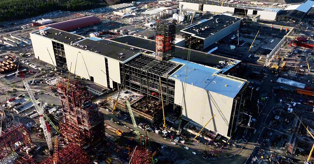 D&auml;rf&ouml;r ger utl&auml;ndsk arbetskraft dolda kostnader i industrins megaprojekt