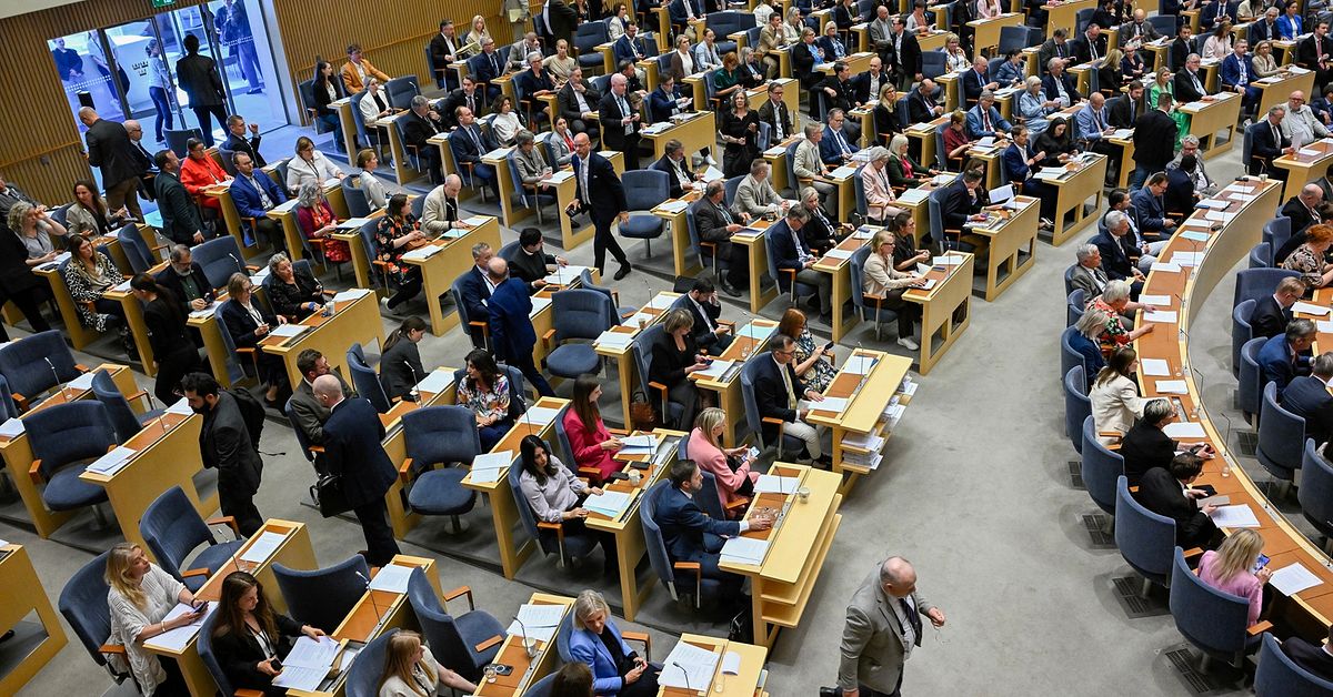 Riksdagsledamot blev akut illamående – ”inte smittsam”