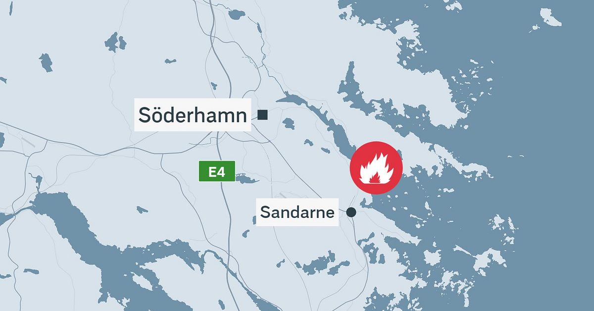 Fullt utvecklad brand i villa i S&ouml;derhamn