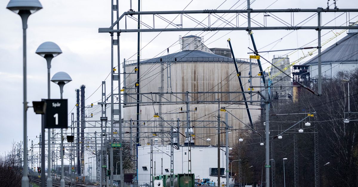 40&nbsp;000 liter svavelsyra l&auml;ckte ut p&aring; &Ouml;rtofta sockerbruk