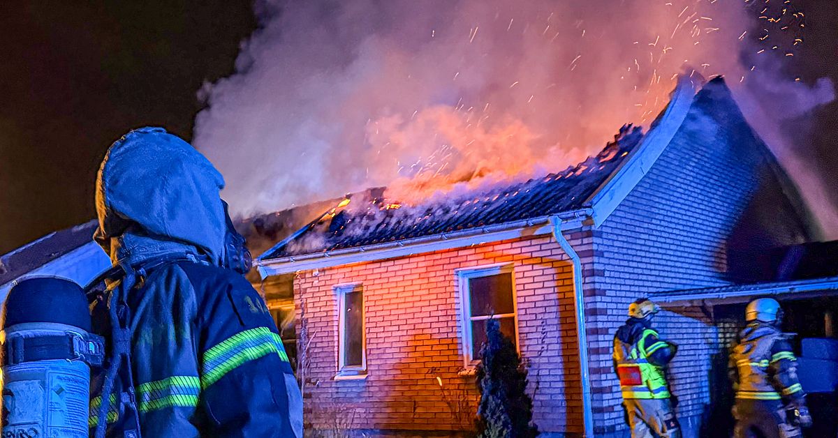 Kraftig brand i L&ouml;ddek&ouml;pinge