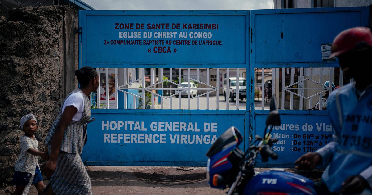 Minst sex amerikaner har exponerats f&ouml;r ebola &ndash; kan evakueras