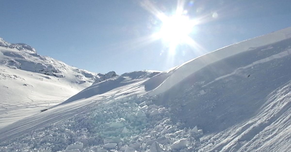 Betydande lavinfara i flera fj&auml;llomr&aring;den efter stormarna