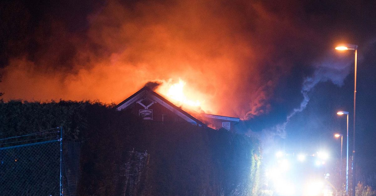 Stor brand på Hells Angels gård utanför Göteborg