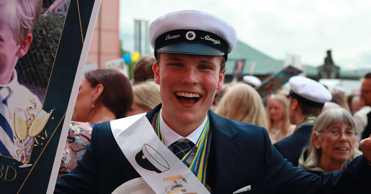 Studenten Samuel: ”Ser fram emot framtiden” | SVT Nyheter