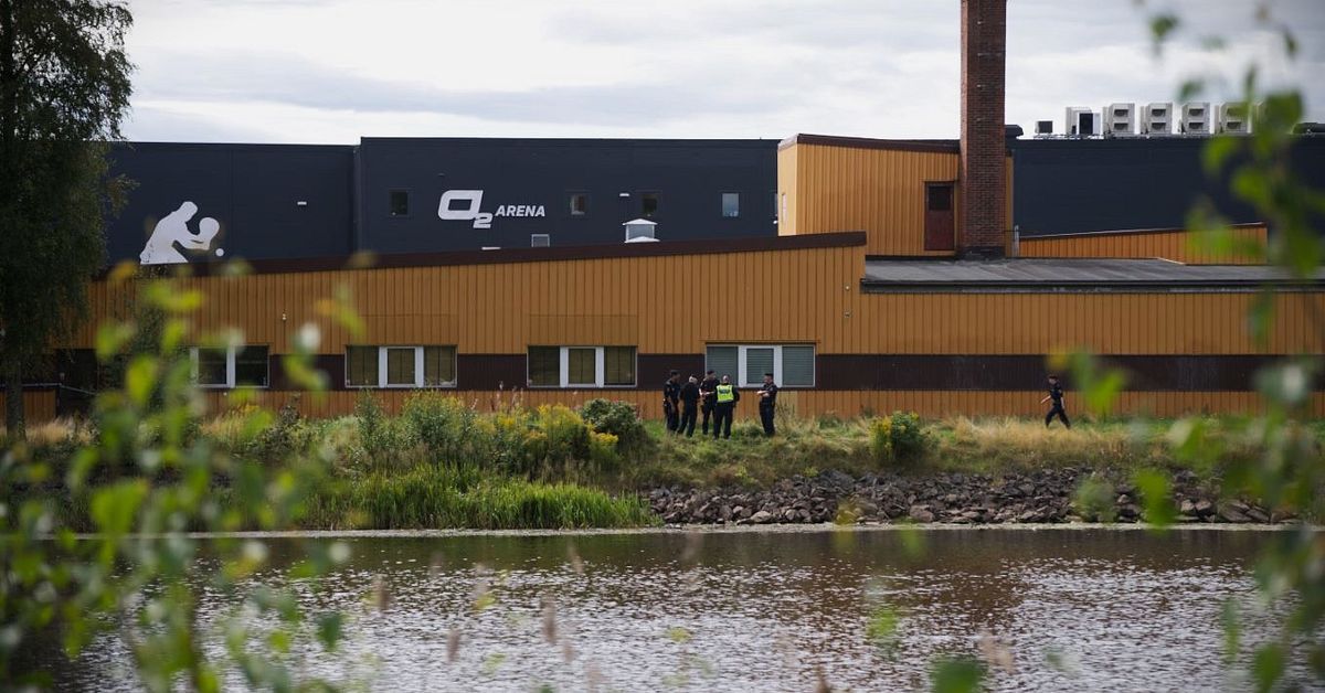 En person hittad död i Klarälven i Karlstad