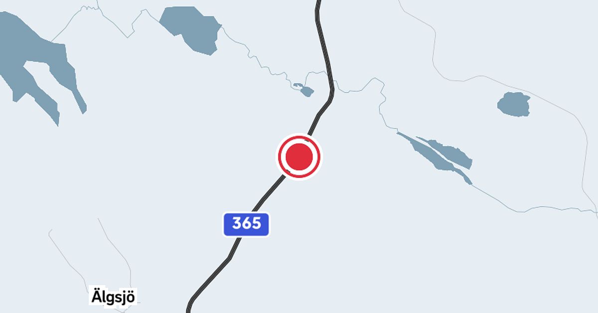 Bil voltat i diket &ndash; olycka i &Aring;sele