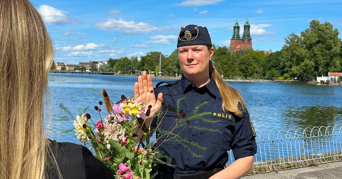 Bedragarnas nya knep &ndash; l&aring;tsas vara blombud: &rdquo;&Ouml;ppna inte d&ouml;rren&rdquo;