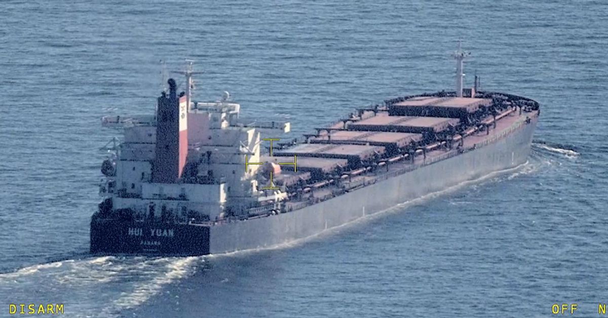 Kustbevakningen bordade fartyg i &Ouml;stersj&ouml;n &ndash; misst&auml;nks f&ouml;r milj&ouml;brott