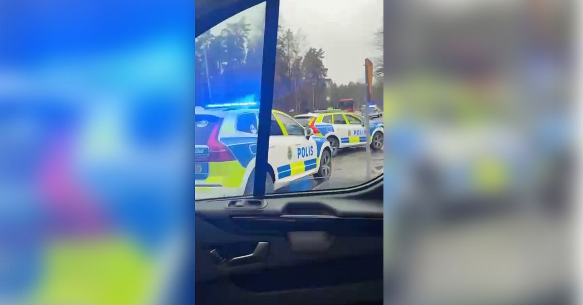 En person allvarligt skadad efter skottlossning i Tyres&ouml;