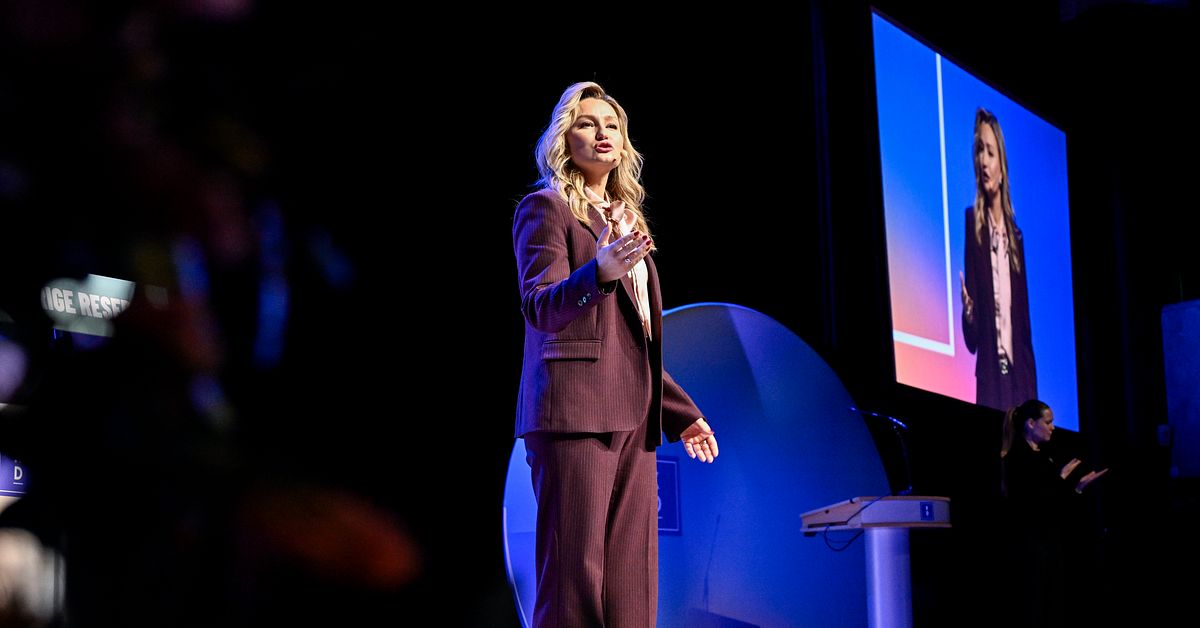 KD röstar ja till burkaförbud