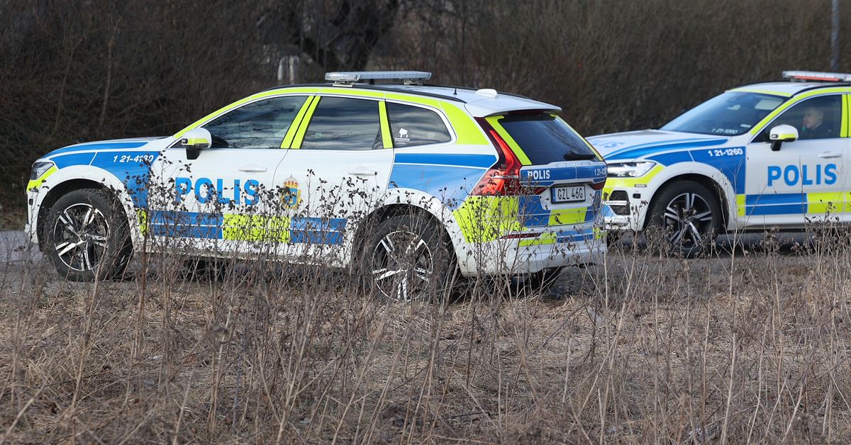 Polisen utreder grovt brott utanf&ouml;r Tierp &ndash; bostad avsp&auml;rrad