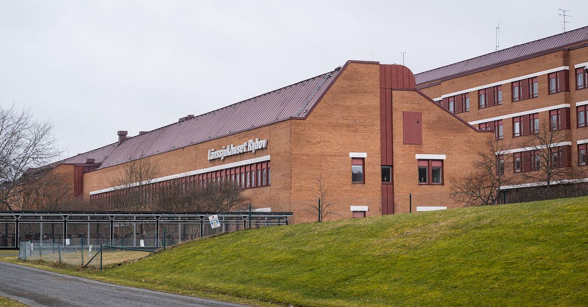 Barnhj&auml;rtl&auml;karen bem&ouml;ter kritiken efter v&aring;rdskandalen p&aring; Ryhov