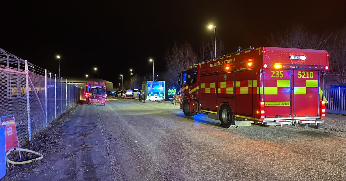 St&ouml;rre brand i industribyggnad i Fyrislund