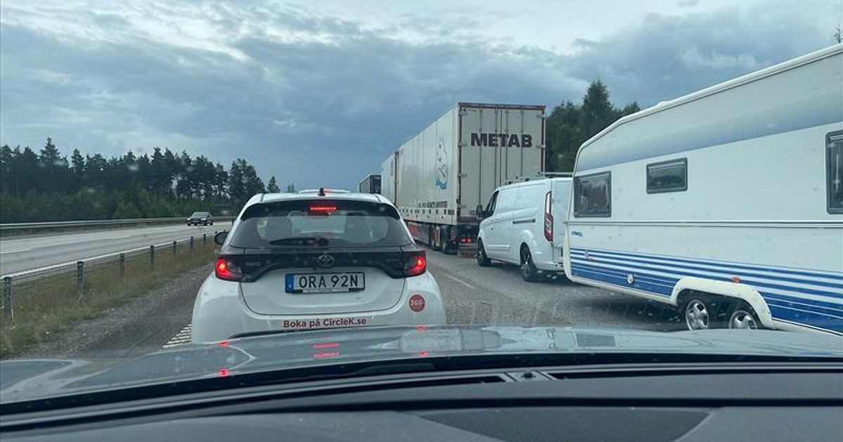 Stor påverkan på trafiken på E4 efter olycka i Östergötland